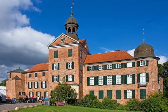 Gebäudereinigung in Eutin durch KlarWerk Service